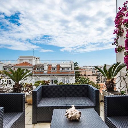 Apartamento Fleurs De Nice Furnished Flat Exterior foto