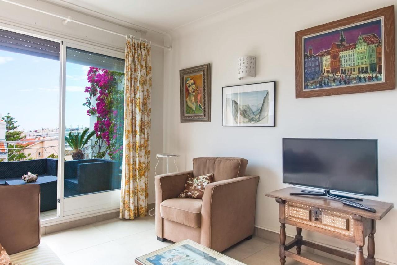 Apartamento Fleurs De Nice Furnished Flat Exterior foto